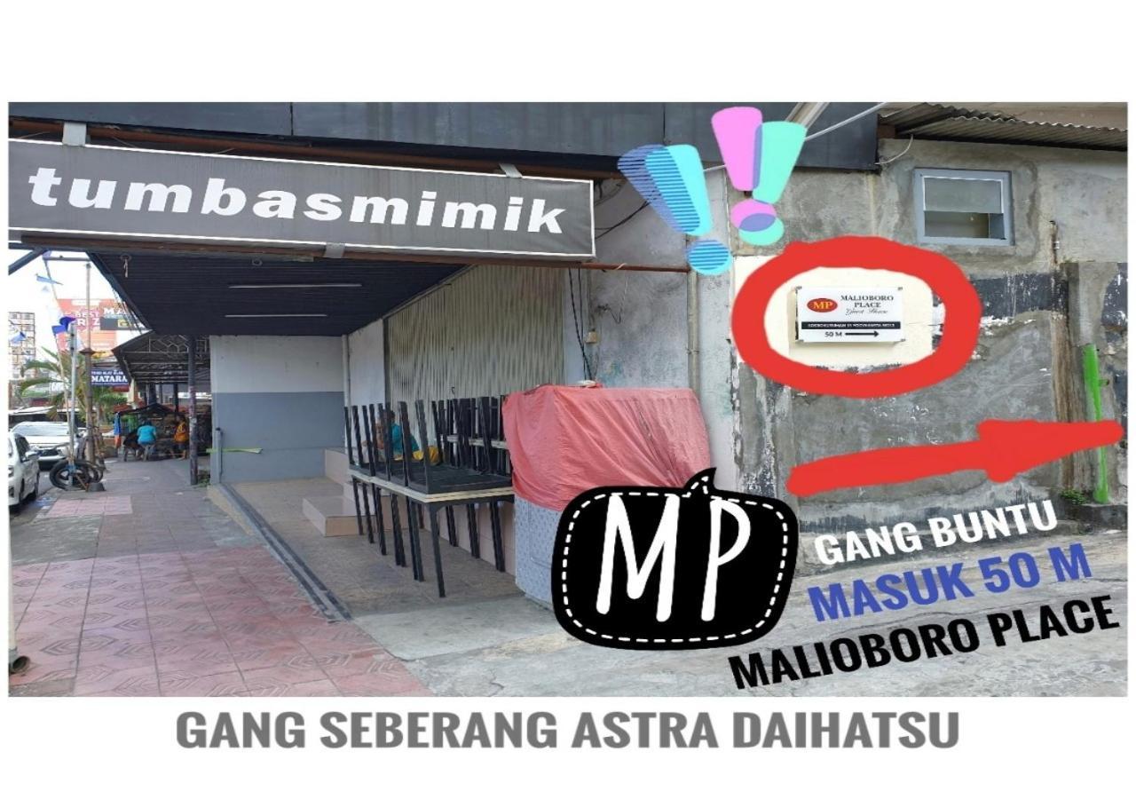 Malioboro Place Yogyakarta Exteriör bild